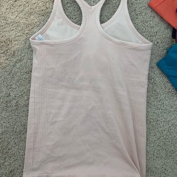 Amazon Lululemon tank strawberry milkshake - Picture 1 of 3